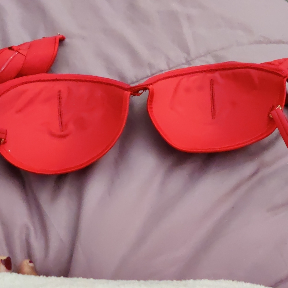 Bra - Picture 2 of 3